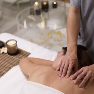 Traditionelle Thaimassage (ohne Öl) - (Gutschein  Düsseldorf Zentrum)